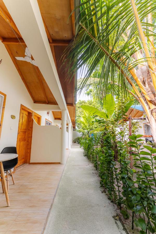 Thoddoo Sun Sky Inn, Maldives Экстерьер фото